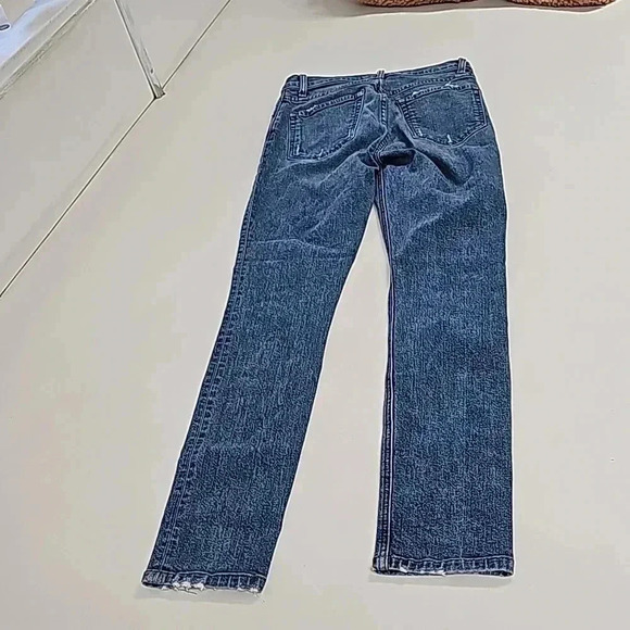 Reformation High & Skinny Jean in Color Rhine - Picture 9 of 12